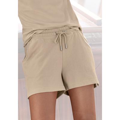 Sweatshorts H.I.S, Damen, Gr. 44/46, N-Gr, braun (nougat), Interlock, Obermaterial: 60% Baumwolle, 40% Polyester, unifarben, Basic, kurz, Hosen, im maritimen Stil, Loungewear, Loungeanzug Image