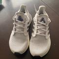 Adidas Shoes | Adidas Women's Ultraboost Lace Up Sneakers Women’s Size 8, Excellent Used | Color: Blue/White | Size: 8