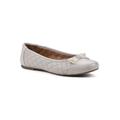 Women's Seaglass Casual Flat by White Mountain in Eggshell Smooth (Size 6 1/2 M)
