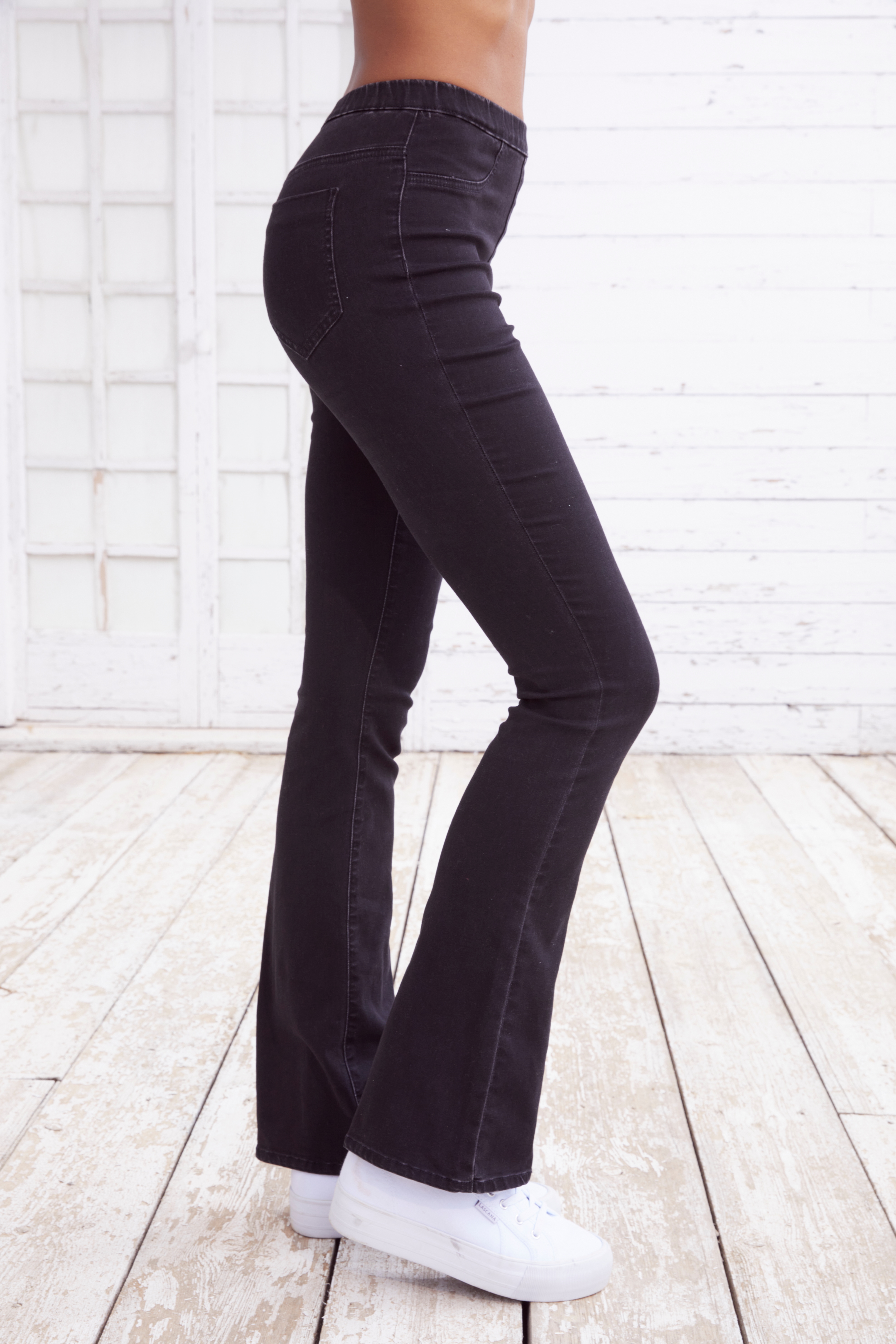 Jeggings BUFFALO, Damen, Gr. 40, N-Gr, schwarz (schwarz, jeans), Strick, Obermaterial: 69% Baumwolle, 21% Polyester, 8% Viskose, 2% Elasthan, unifarben, Hosen, mit ausgestelltem Bein Image