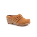 Extra Wide Width Women's Mackay Clog by SoftWalk in Luggage Nubuck (Size 8 1/2 WW)