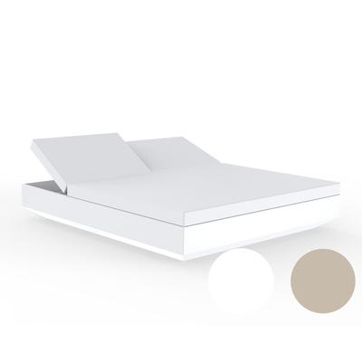 Vondom »VELA« Outdoor Daybed eckig mit 2 verstellbaren Rückenlehnen White mit Bezug Silvertex White 4004 / Basic Matt Image