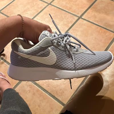 Nike Shoes | 7.5 Womens Grey And White Nike Shoes | Color: Gray | Size: 7.5