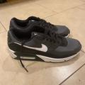 Nike Shoes | Nike Mens Air Max 90 Shoes Gray Black And White Size 9 Nwob | Color: Black/Gray | Size: 9