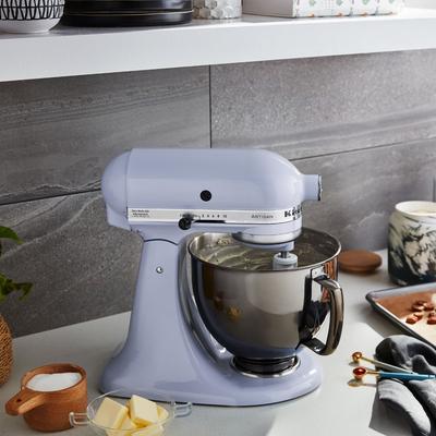 KitchenAid Artisan Series 5 Quart Tilt-Back Head Stand Mixer in Matte Black