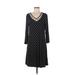24/7 Maurices Casual Dress - Shift V Neck 3/4 sleeves: Black Chevron/Herringbone Dresses - Women's Size Medium