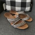 Madewell Shoes | Madewell Womens Sandal Size 9 Strappy Slip On Flats Meg Slide Sb16 | Color: Black/White | Size: 9