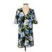 American Apparel Casual Dress - Shift V-Neck 3/4 sleeves: Green Floral Dresses - Women's Size Small