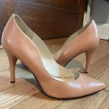 Nine West Shoes | Nude Tan Pointed Toe Pointed Toe Pumps | Size 8 | Nine West | Color: Tan | Size: 8