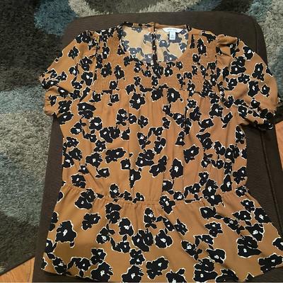 Nine West Tops | Woman’s Brown / Black Short Sleeve Blouse Xl | Color: Brown | Size: Xl