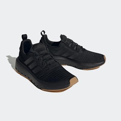 Sneaker ADIDAS SPORTSWEAR "SWIFT RUN", Gr. 42,5, schwarz (core schwarz, core schwarz, gum 3), Textil, sportlich, Schuhe