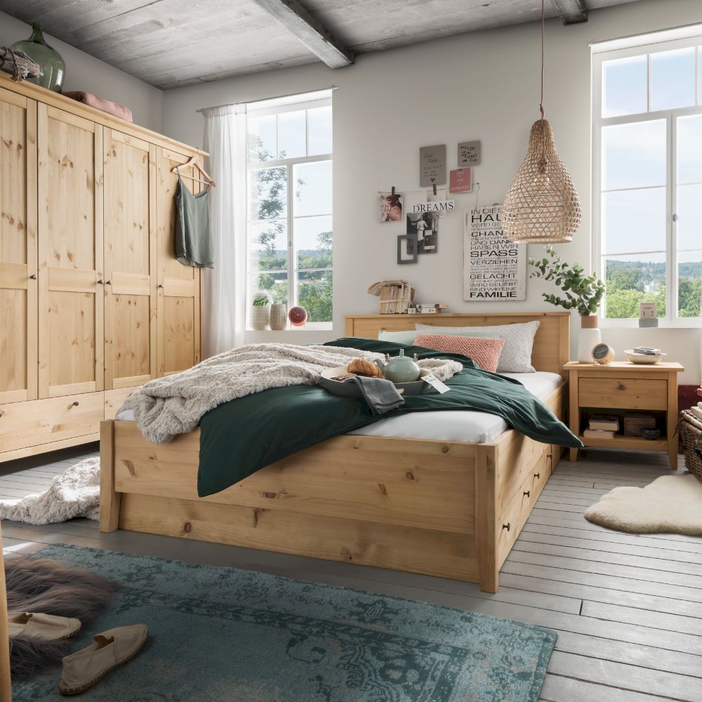 Massivholz »Solvita« Bett laugenfarbig 160x200 cm / kiefer