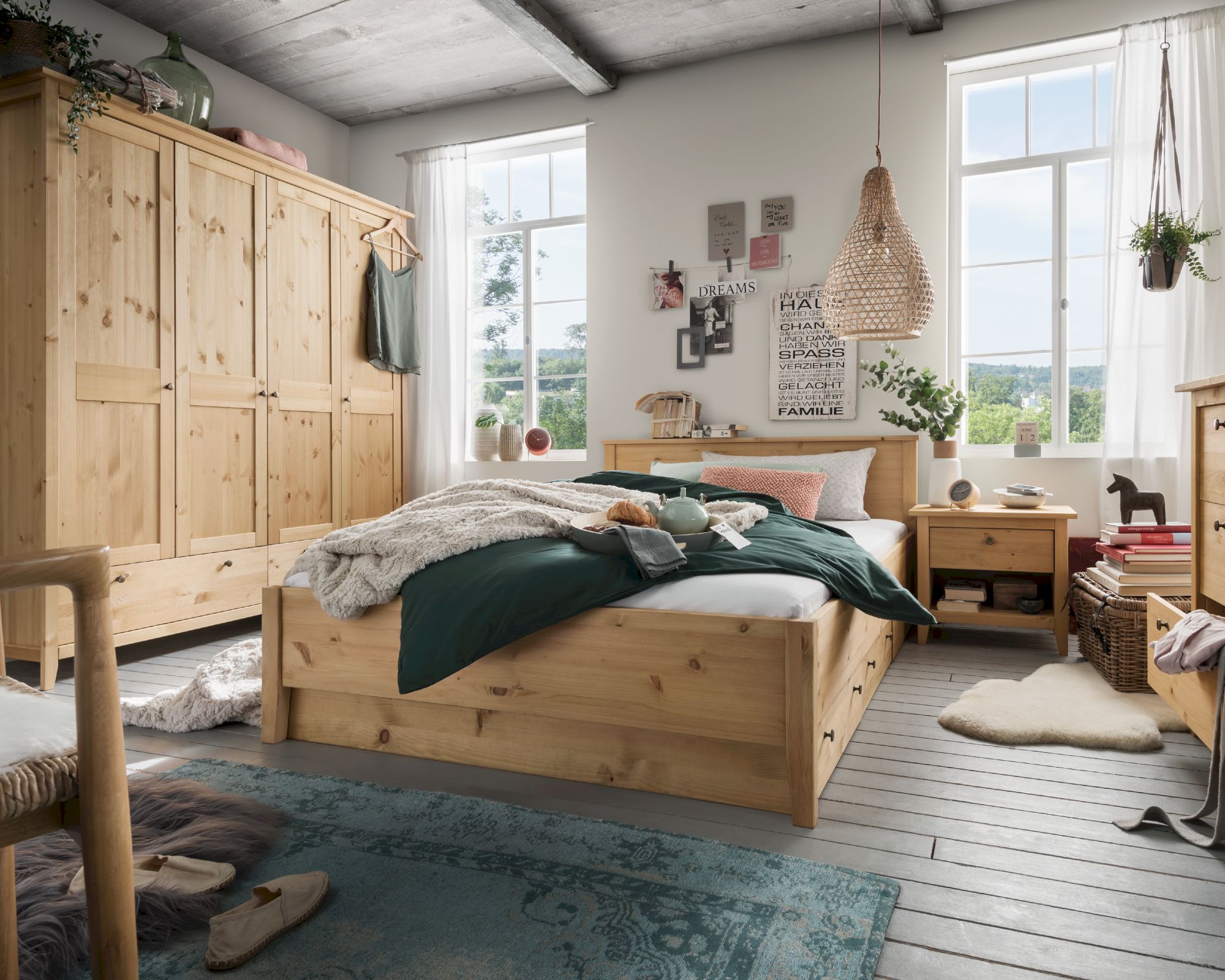 Massivholz »Solvita« Bett laugenfarbig 140x200 cm / kiefer / mit 6 Bettkästen