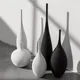Vase d'art en céramique du Vermont fait à la main minimaliste décoration de salon modèle de