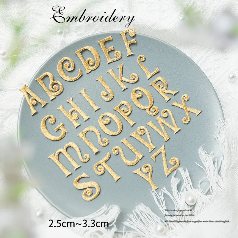 A-Z exquisite goldene englische Buchstaben Patches Eisen auf Applikation für Kleidung DIY Zubehör Eisen Patches für Hochzeits dekoration Image