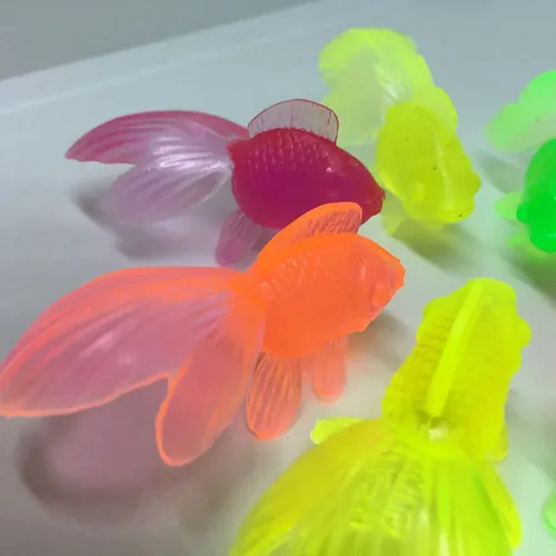 10 teile/satz Kinder Weiche Gummi Gold Fisch Baby Bad Spielzeug für Kinder Simulation Mini Goldfisch