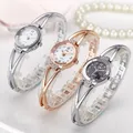 Neue Trendy Frauen Armband Uhr Mujer Uhren Kleine Zifferblatt Quarz Freizeit Beliebte Armbanduhr