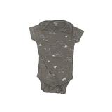 Gerber Short Sleeve Onesie: Gray Bottoms - Size 0-3 Month