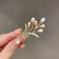 100% Natural Freshwater Pearl 14K Gold Filled Trendy Flower Ladies Brooch Jewelry For Women All