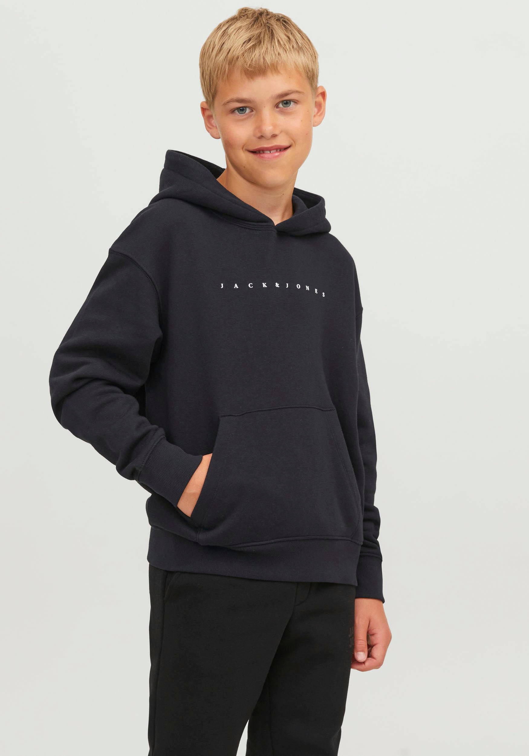 Kapuzensweatshirt JACK & JONES JUNIOR "JJESTAR JJ SWEAT HOOD NOOS JNR", Jungen, Gr. 164, schwarz, angeraute Sweatware, Obermaterial: 65% Baumwolle, 35% Polyester, bedruckt, relaxed fit normal, Rundhals, Rippbündchen, Sweatshirts, Baumwollmischung,...