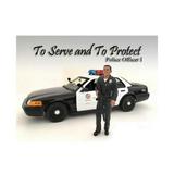 American Diorama Police Officer I Figure for 1-18 Scale Models