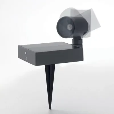 Zafferano America Solar LED Outdoor Spot Light
