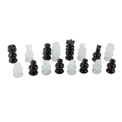 'Petite Mexican Black Obsidian-White Marble Chess ...