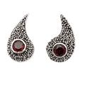 'Drop-Shaped Button Earrings with Natural Garnet Jewels'