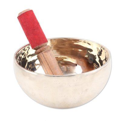 Serene Play,'Handmade Brass Meditation Bowl with Wooden Mallet (6 inches)'