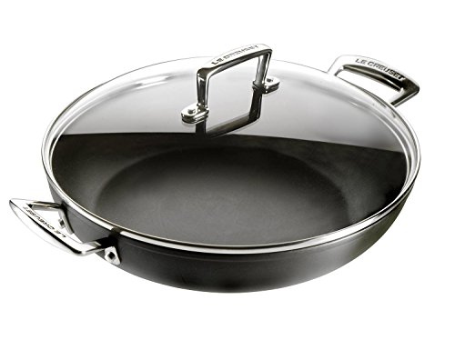 LE CREUSET Toughened Non-Stick Shallow Casserole Pot with Glass Lid, Diameter 30 cm, Black, 962002300