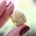 2023 New Luxury Brand Big Golden Finger Rings per uomo donna gioielleria raffinata zircone cubico