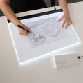 LED Drawing Copy Board giocattolo per bambini per disegnare 3 livelli dimmerabile pittura Tablet