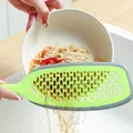 Grattoir de nettoyage de cuisine avec longue poignée raclette à vaisselle filtre alimentaire en