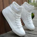 Scarpe da uomo scarpe di tela bianche alte 2024 estate nuove scarpe da ginnastica da uomo Sneakers