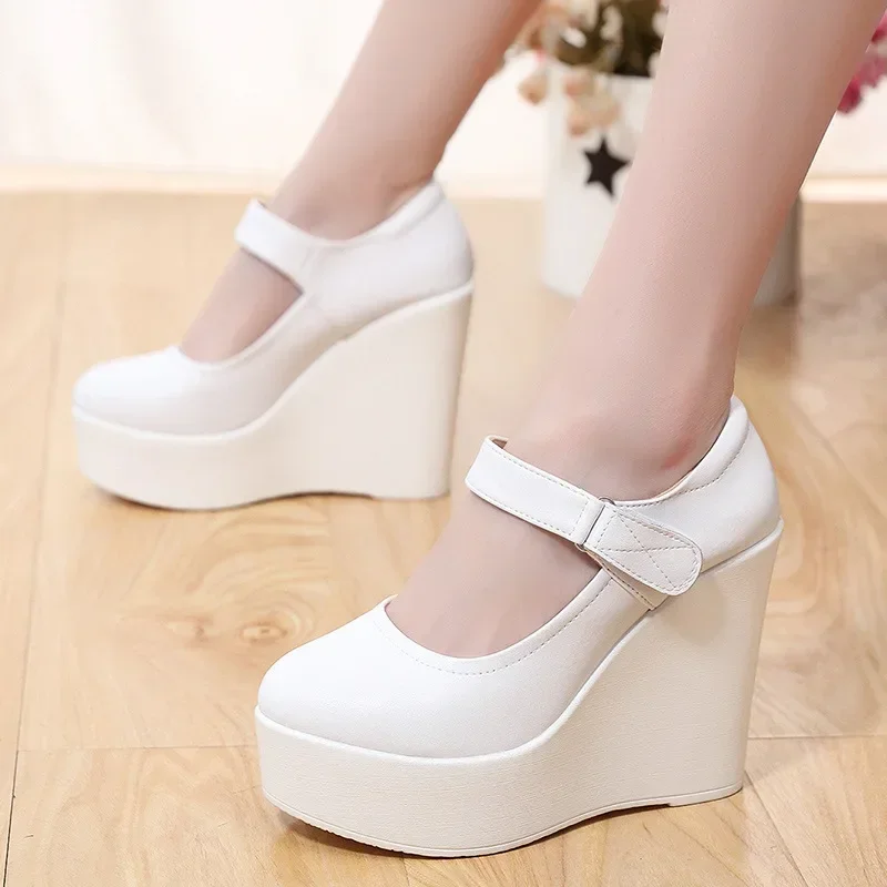 Kleine Plus Größe 33-43 Echtes Leder Schuhe Plattform Keile Mary Janes Frauen Frühling 2025, High Heels Pumps für Büro Modell