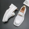 Männlichen Luxus weiße Müßiggänger Schuhe Leder Schuh Männer Plattform Retro Business Arbeit Schuhe