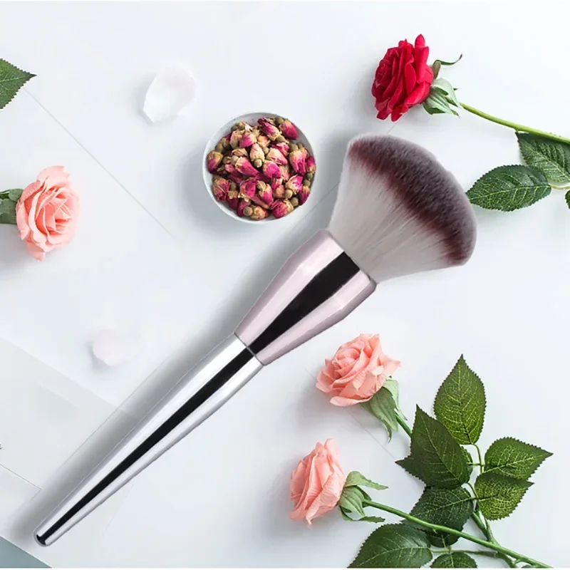 Weiche Champagner-Make-up-Pinsel für Frauen, Kosmetik, Foundation, Puder, Rouge, Lidschatten, Kabuki Blending, Make-up-Pinsel, Beauty-Tools