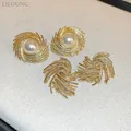 Metal Twist Imitation Pearl Earrings For Women Irregular Design Fashion Jewelry Post Studs New