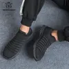 Große Größe 50 Männer Casual Schuhe Super Leichte Schuhe Männer Sohlen Mit Loch Atmungsaktive