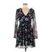 Express Casual Dress - A-Line Plunge Long sleeves: Black Floral Dresses - Women's Size 6