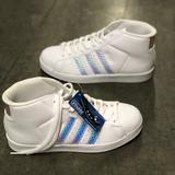 Adidas Shoes | Adidas Pro Model J Cg 3595 White New Sneakers 7 | Color: White | Size: 7bb