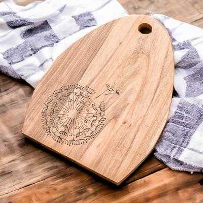 'Semi-Oval Laurel Wood Cutting Board with Dandelion Engraving'