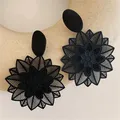 Boucles d'oreilles pendantes de fleur de document noir punk vintage pour femmes boucles d'oreilles