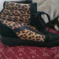 Vans Shoes | Leopard Print Accent Hide A Heel Vans Womens Size 7 | Color: Black/Brown | Size: 7