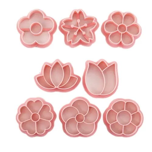 Set mit 8 Ausstechformen in Blumenform Keksformen Backausstecher Kunststoff-Plätzchen-Prägeformen