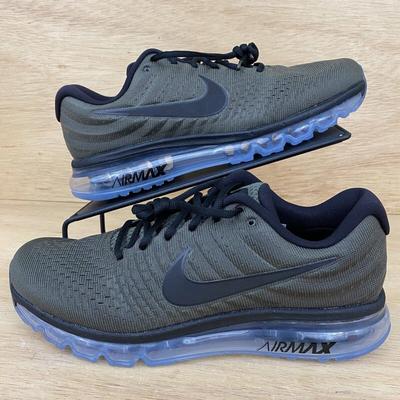 Nike Shoes | Nike Air Max 2017 Og ‘Military Green’ Men Sz 9 Running Shoes | Color: Black/Green | Size: 9