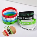 Bracelets de football en silicone pour enfants et adultes cadeaux de fête à thème décorations de