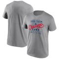 "T-shirt graphique Chicago Cubs Fanatics Branded Iconic Wrigley Field to London Stadium - Gris sport - Homme - Homme Taille: 3XL"