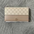 Gucci Bags | Gucci Wallet On Chain | Color: Cream | Size: Os