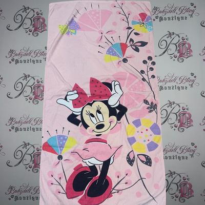 Disney Bath | Disney Towel Minnie Mouse Pink Beach Bath Summer Cute Soft Disney Lover | Color: Pink/Purple | Size: Os